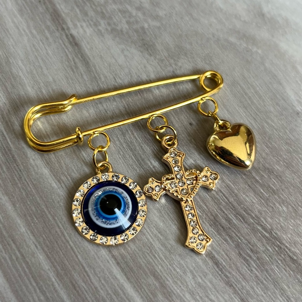 👑 Gold Cross Evil Eye Protection Safety Pin